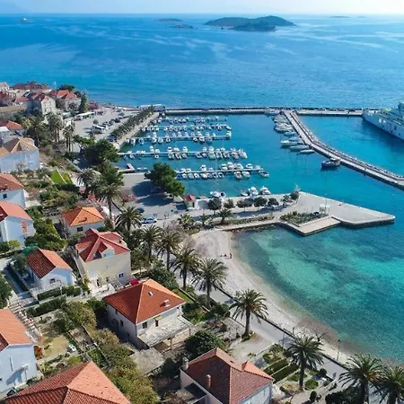 Vucemil Apartamento Orebić