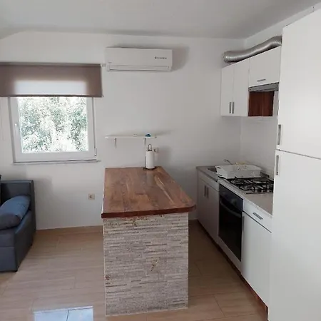 Vucemil Apartment